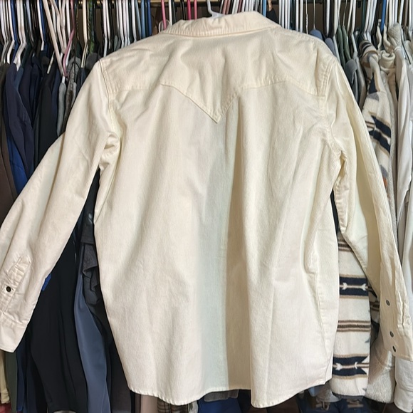 Wrangler retro long sleeve corduroy  - Picture 4 of 4